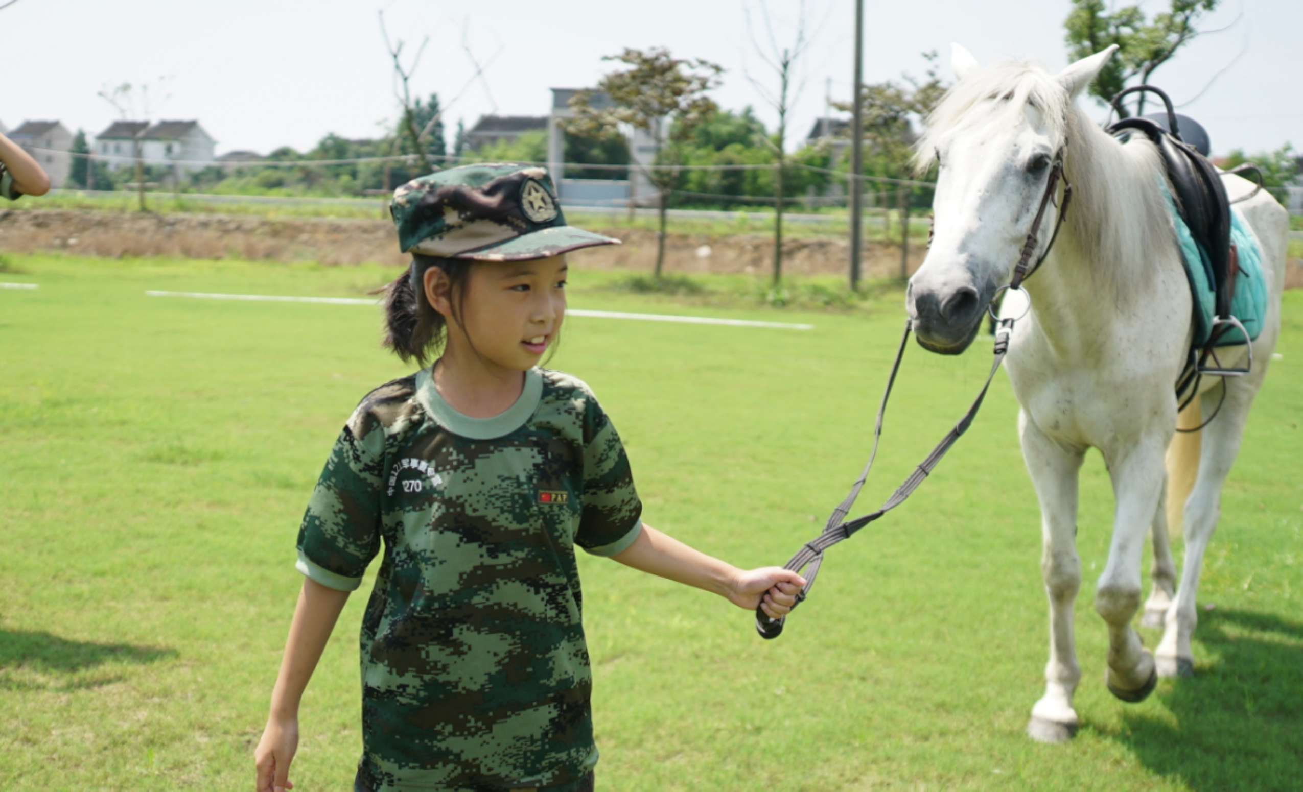 10天“英姿飒爽”少年军官成长营